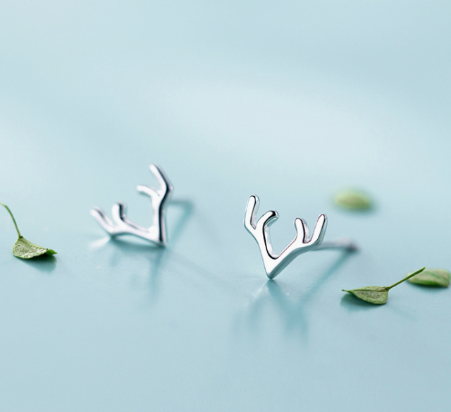 Stud Earrings,Sterling Silver Stud Earrings,Tiny Stud Earrings,Minimalist Earrings,Earrings Studs,Earring Findings, Antler Earrings(YER119)
