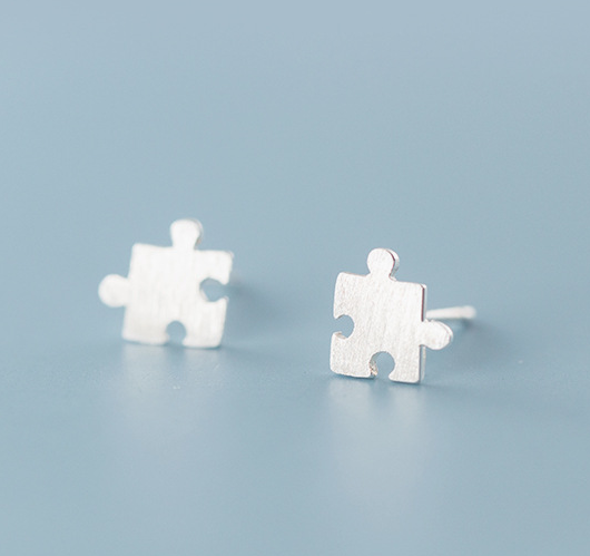 Stud Earrings,Sterling Silver Stud Earrings,Tiny Stud Earrings,Minimalist Earrings,Earrings Studs,Earring Findings, Puzzle Earrings (YER133)
