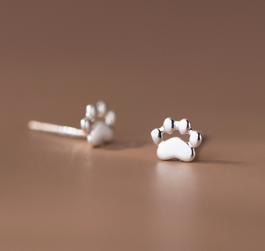 Stud Earrings,Sterling Silver Stud Earrings,Tiny Stud Earrings,Minimalist Earrings,Earrings Studs,Earring Findings, Footprint Earrings (YER137)