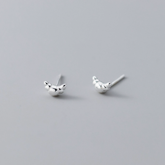 Stud Earrings,Sterling Silver Stud Earrings,Tiny Stud Earrings,Minimalist Earrings,Earrings Studs,Earring Findings, Geometric croissant Earrings (YER178)