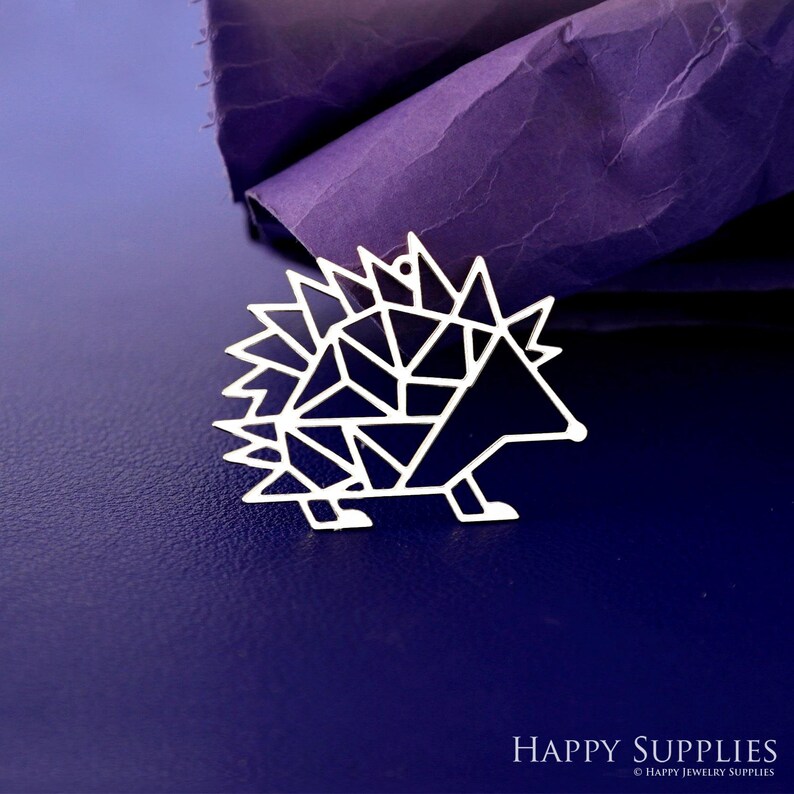 Stainless Steel Jewelry Charms, Raw Brass Charms, Hedgehog Charms, Earrings Findings, Stainless Steel Silver Jewelry Pendants, Brass Jewelry Findings, Stainless Steel Pendants Jewelry Wholesale (D2889)