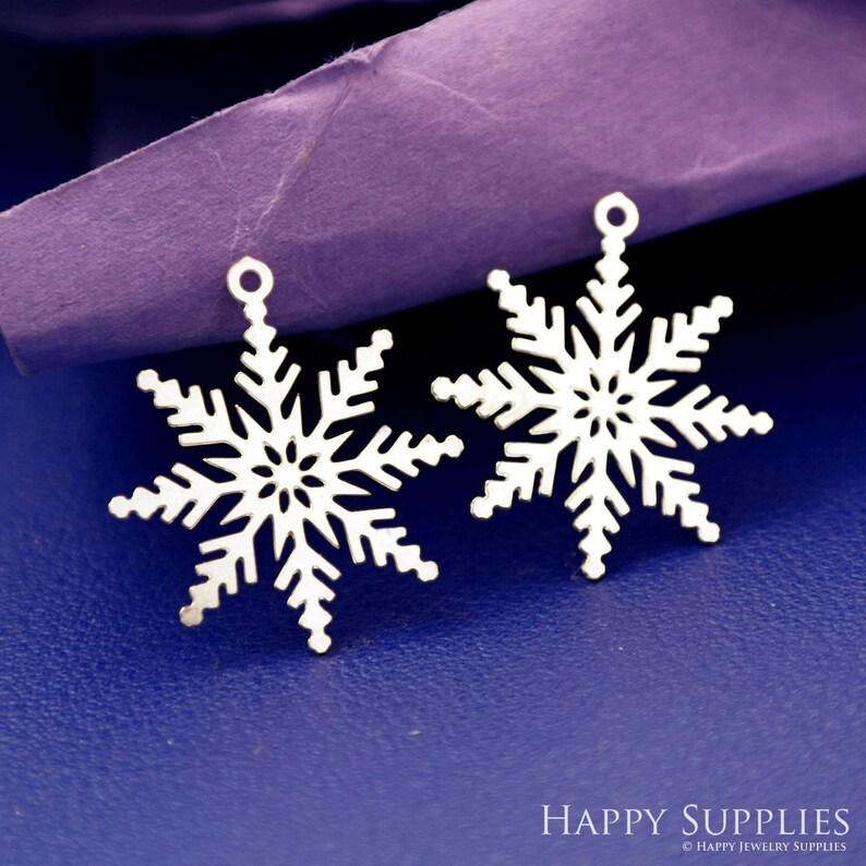 Stainless Steel Jewelry Charms, Raw Brass Charms, Geometry Snowflake Charms, Earrings Findings, Stainless Steel Silver Jewelry Pendants, Brass Jewelry Findings, Stainless Steel Pendants Jewelry Wholesale (D2128)
