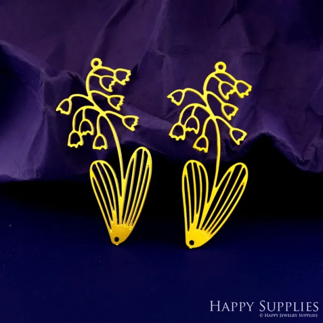 Stainless Steel Jewelry Charms, Raw Brass Charms,Potted Plant Charms, Earrings Findings, Wolf Stainless Steel Silver Jewelry Pendants, Brass Jewelry Findings, Stainless Steel Pendants Jewelry Wholesale (D2841)