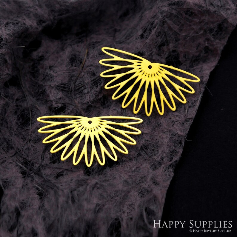 Stainless Steel Jewelry Charms, Raw Brass Charms, Flowers Charms, Earrings Findings, Stainless Steel Silver Jewelry Pendants, Brass Jewelry Findings, Stainless Steel Pendants Jewelry Wholesale (D2112)