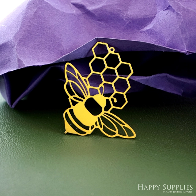 Stainless Steel Jewelry Charms, Raw Brass Charms, Bee and Honeycomb Charms, Earrings Findings, Stainless Steel Silver Jewelry Pendants, Brass Jewelry Findings, Stainless Steel Pendants Jewelry Wholesale (D2939)