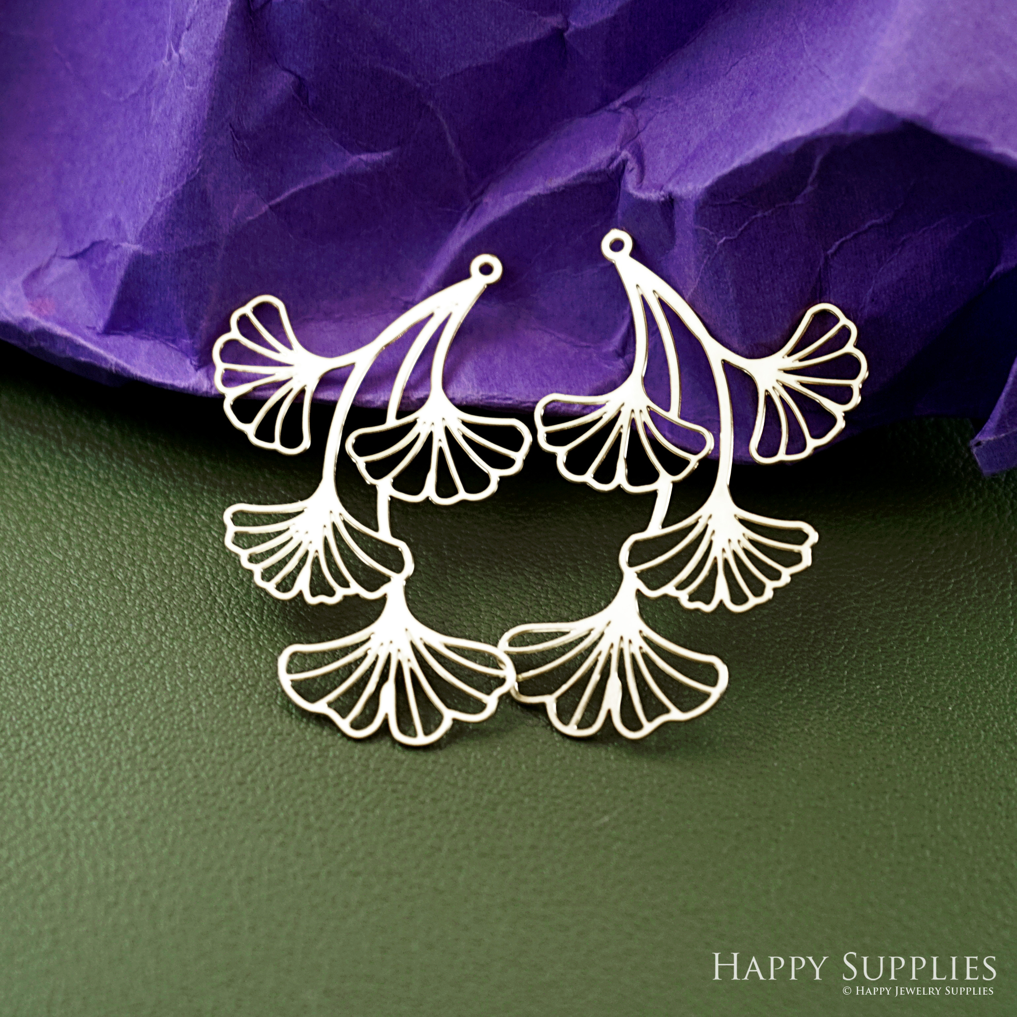 Stainless Steel Jewelry Charms, Raw Brass Charms, Ginkgo Leaf Charms, Earrings Findings, Stainless Steel Silver Jewelry Pendants, Brass Jewelry Findings, Stainless Steel Pendants Jewelry Wholesale (D2937)