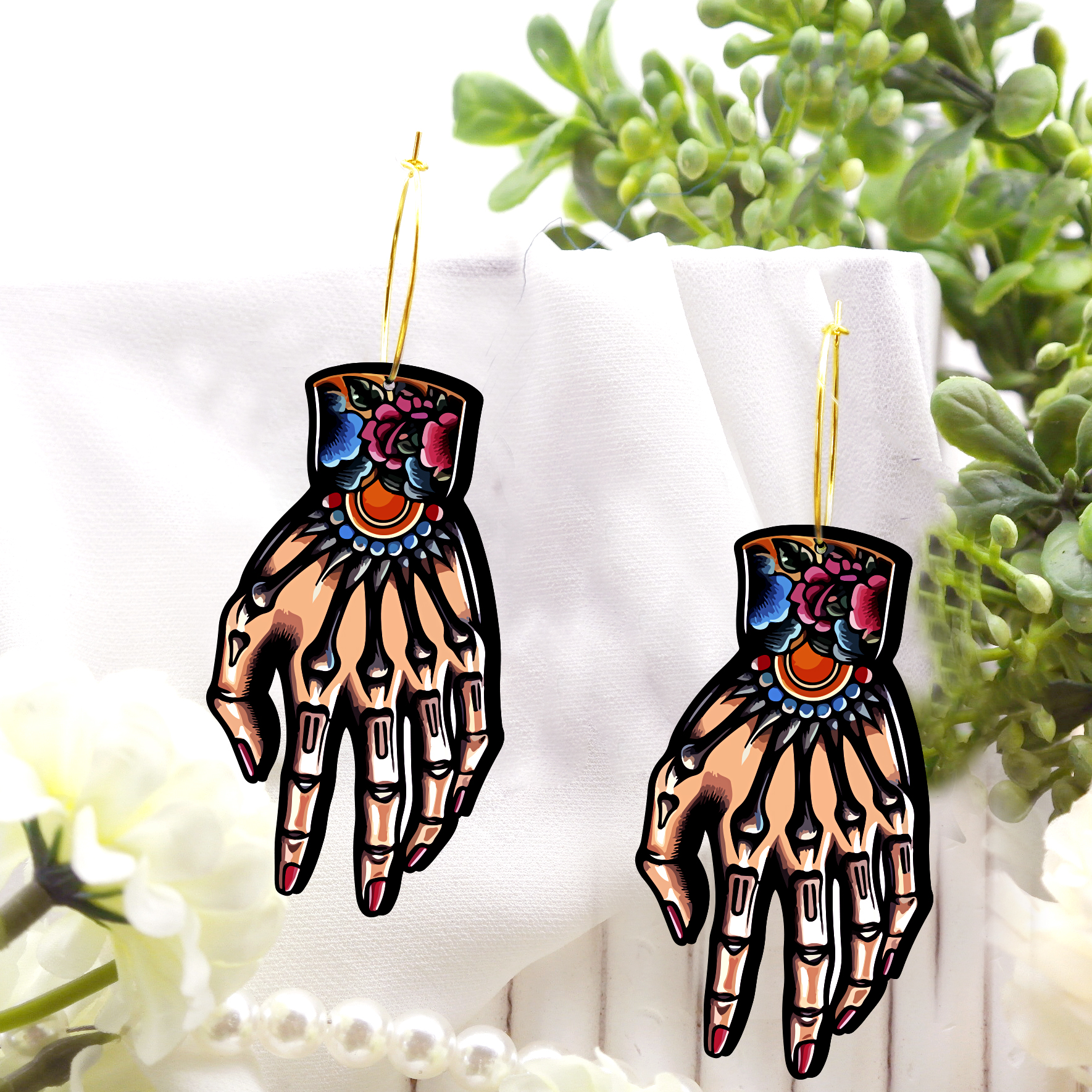 2pcs Handmade Jewelry Making Supplies Beads Cut Wooden Hand Charm For DIY Necklace Earring Brooch (WE322)