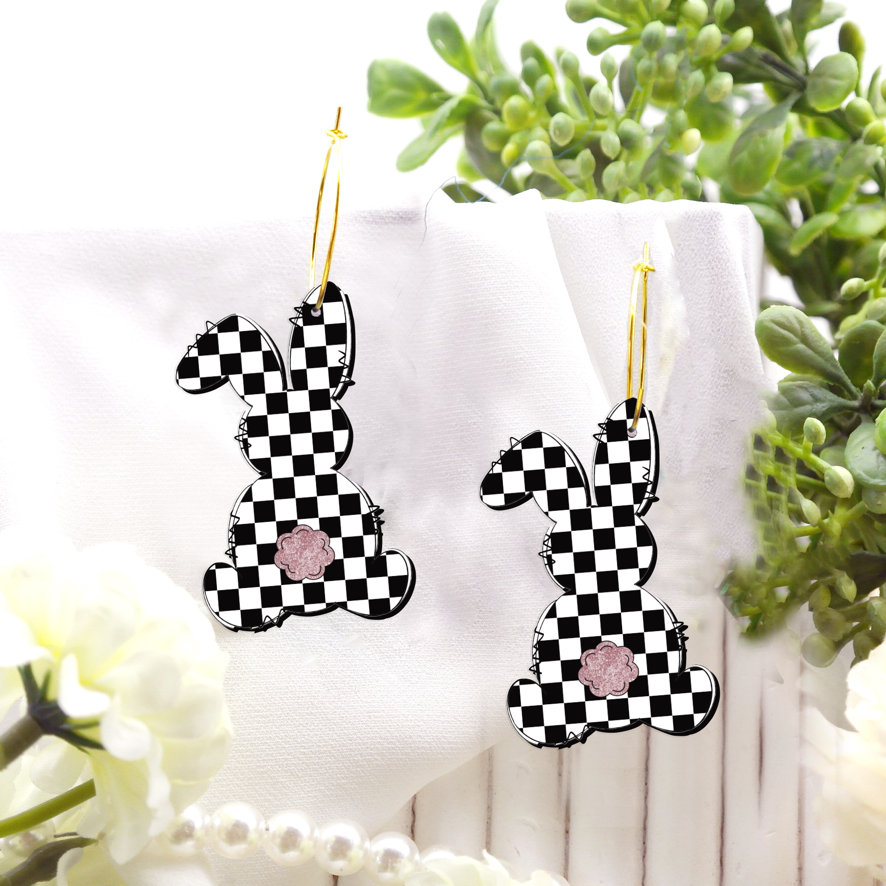 2pcs Handmade Jewelry Making Supplies Beads Cut Wooden Rabbit Charm For DIY Necklace Earring Brooch (WE369)