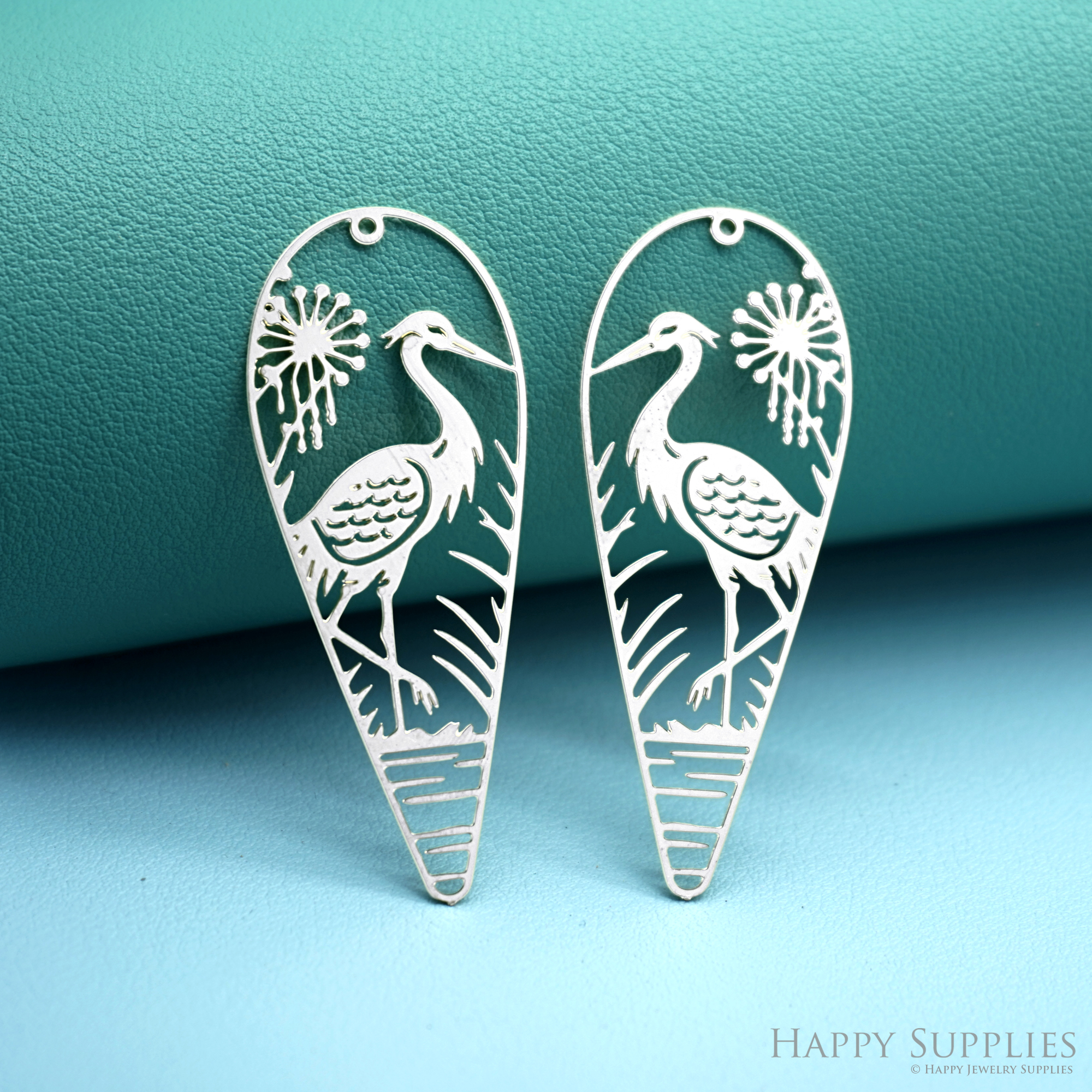 2pcs Stainless Steel Jewelry Charms, Raw Brass Charms, Crane Bird Charms, Earrings Findings, Stainless Steel Silver Jewelry Pendants, Brass Jewelry Findings, Stainless Steel Pendants Jewelry Wholesale (D2959)