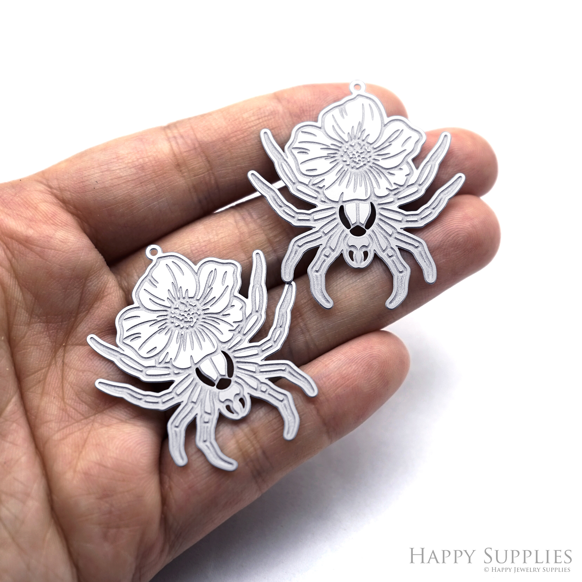 Corroded Stainless Steel Jewelry Charms, Spider Halloween Brass Charms, Earring Charms, Etched Silver Jewelry Pendants, Etched Brass Jewelry Findings, Jewelry Wholesale (SSB1093)