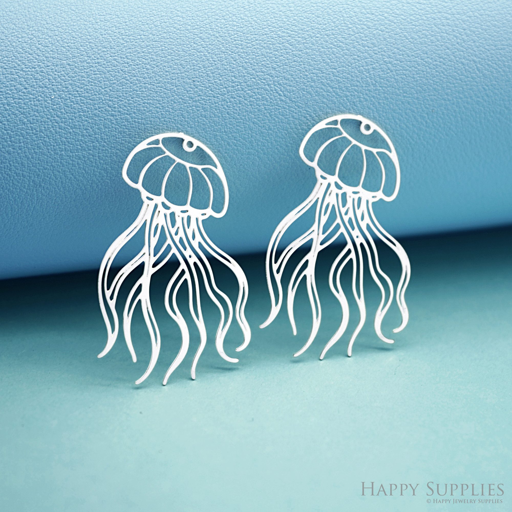 2pcs Stainless Steel Jewelry Charms, Raw Brass Charms, Jellyfish Charms, Earrings Findings, Stainless Steel Silver Jewelry Pendants, Brass Jewelry Findings, Stainless Steel Pendants Jewelry Wholesale (D2970)