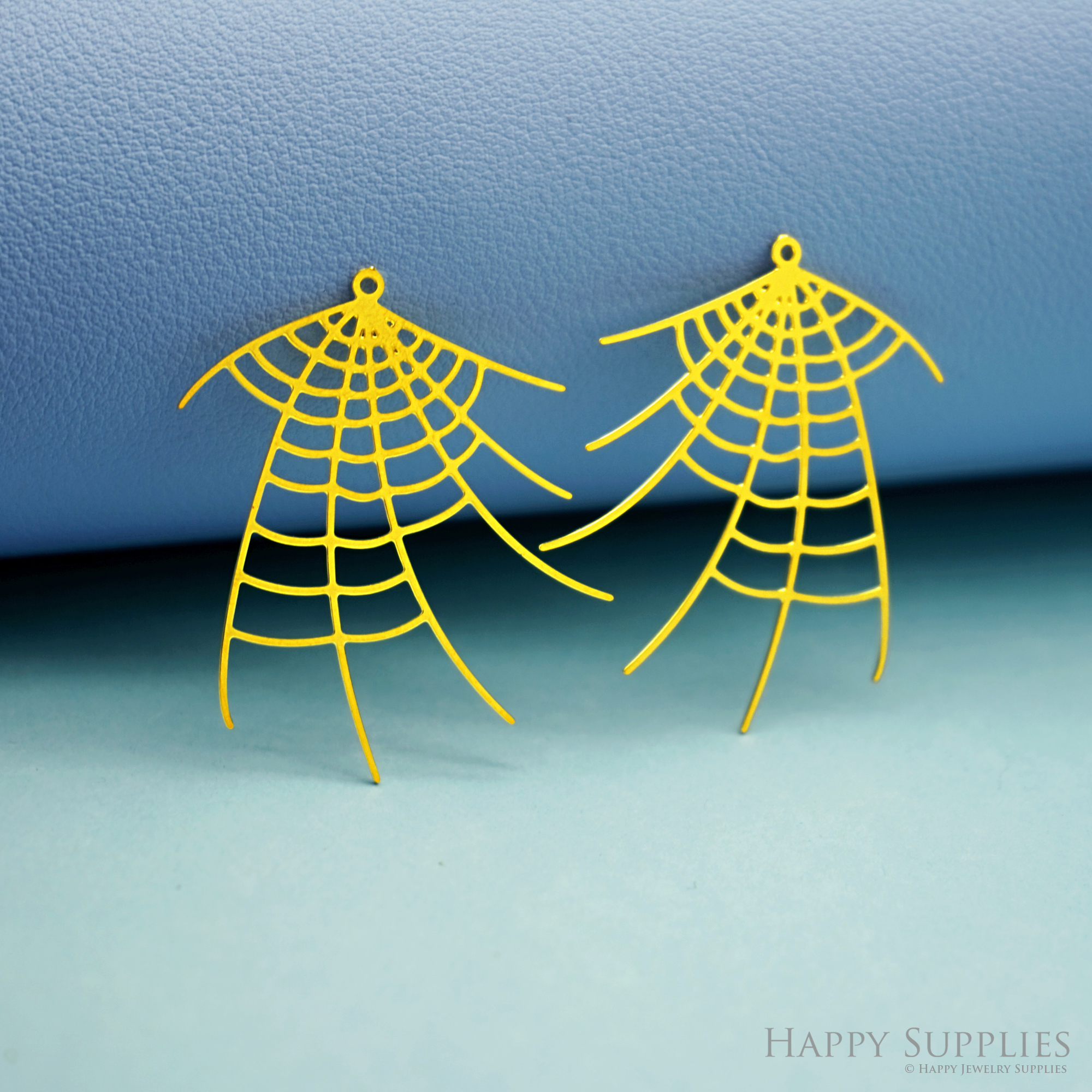 2pcs Stainless Steel Jewelry Charms, Raw Brass Charms, Spider web Halloween Charms, Earrings Findings, Stainless Steel Silver Jewelry Pendants, Brass Jewelry Findings, Stainless Steel Pendants Jewelry Wholesale (D2972)