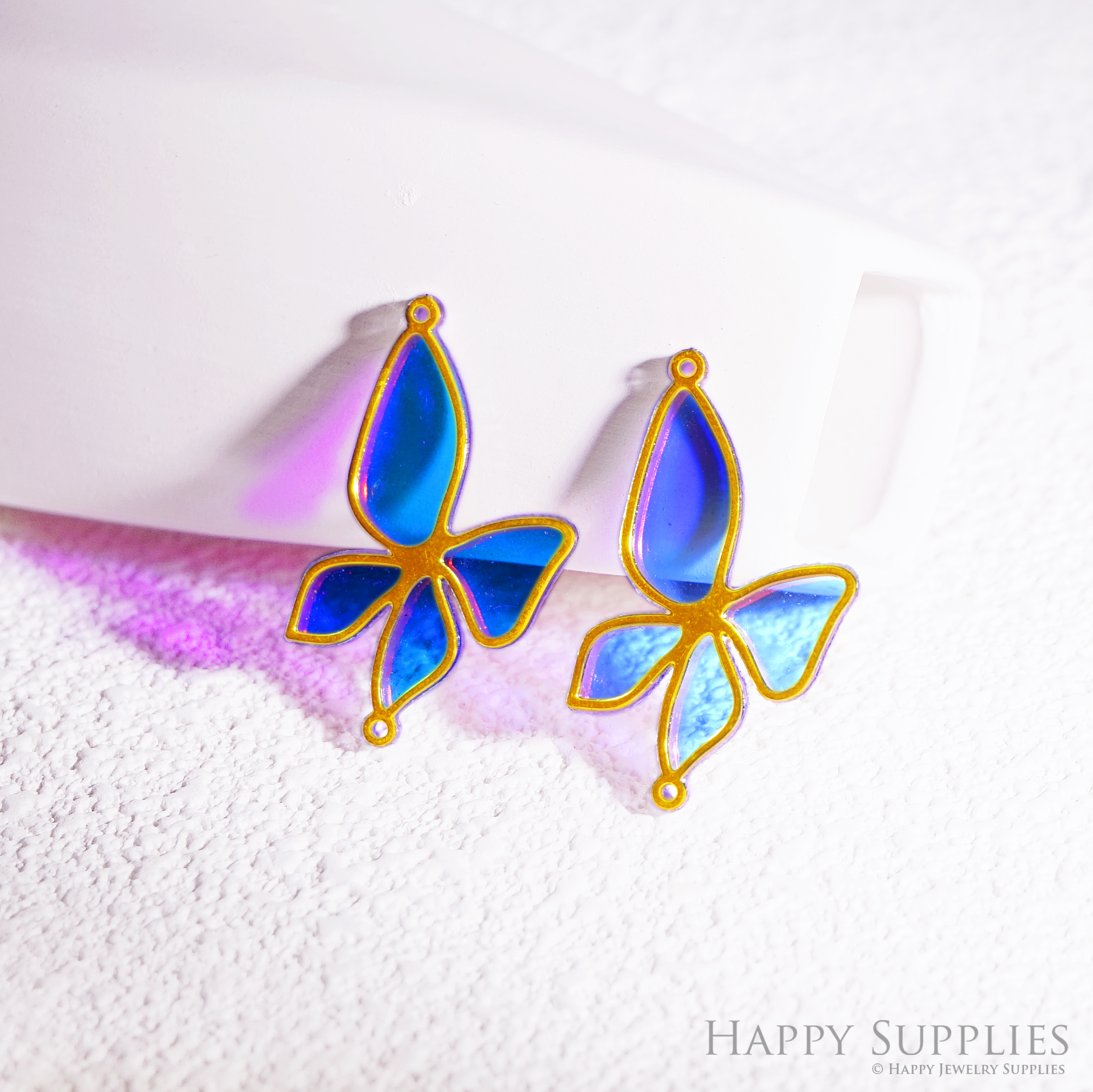 2pcs Rainbow Butterfly Charm, Brass Prism Charm, Iridescent Butterfly Pendant, Flowers Connector, Sun catcher, DIY Jewelry Making Supplie (Q2390)