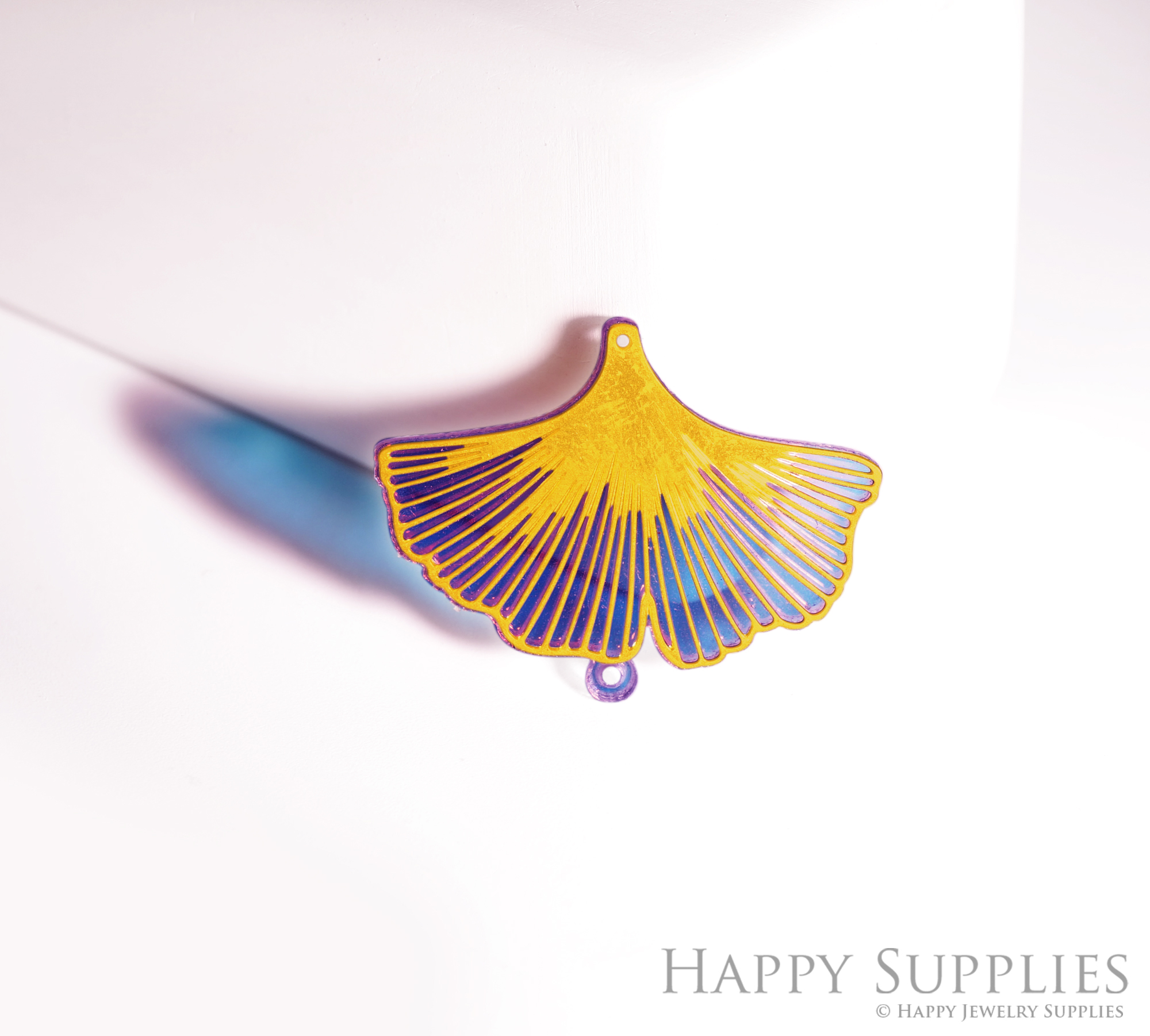 2pcs Rainbow Ginkgo Leaf Charm, Brass Prism Charm, Iridescent Leaves Pendant, Ginkgo Leaf Connector,DIY Jewelry Making Supplie Sun catcher (Q028)