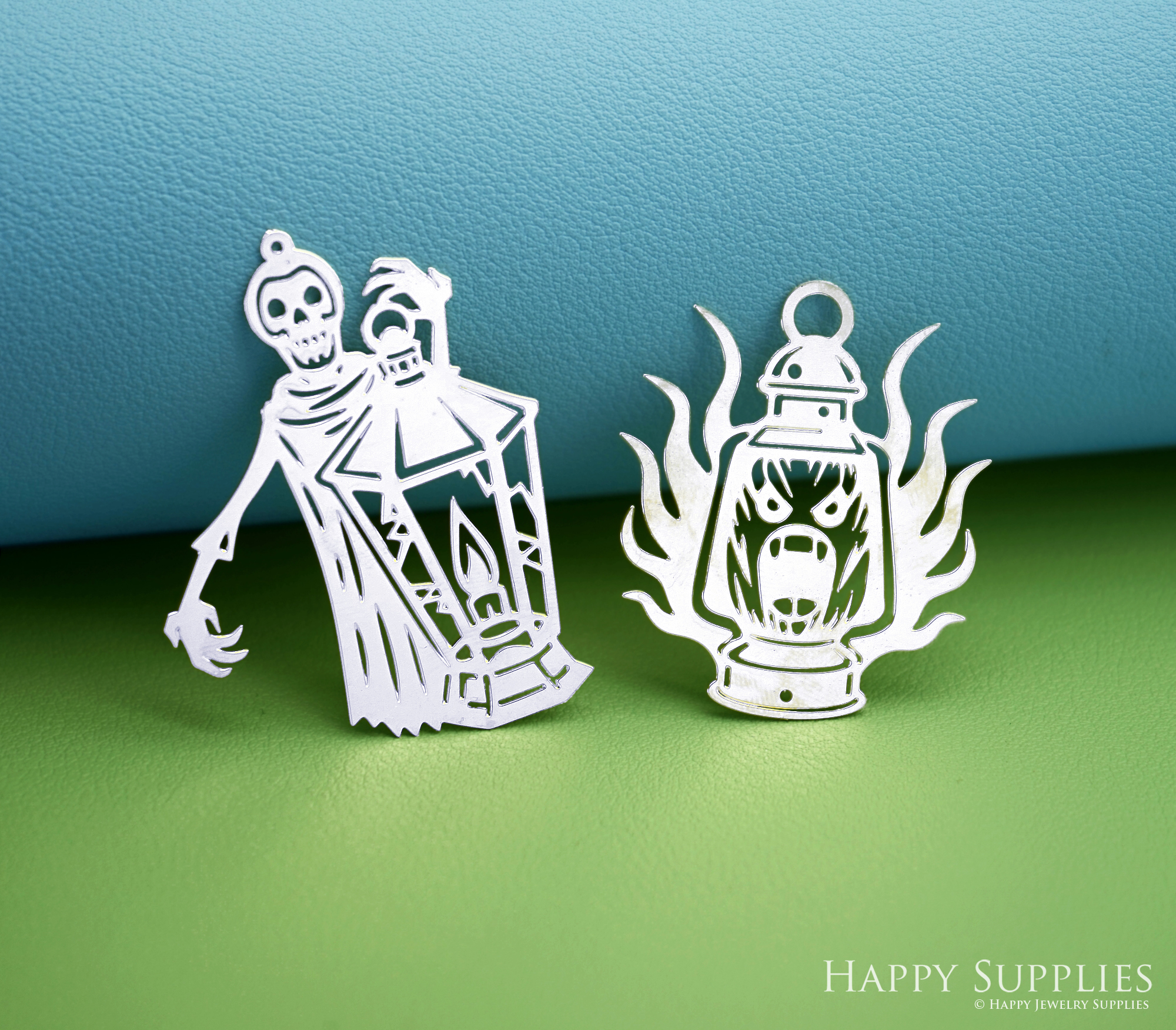 2pcs Stainless Steel Jewelry Charms, Raw Brass Charms, Ghost Halloween Charms, Earrings Findings, Stainless Steel Silver Jewelry Pendants, Brass Jewelry Findings, Stainless Steel Pendants Jewelry Wholesale (D2974)