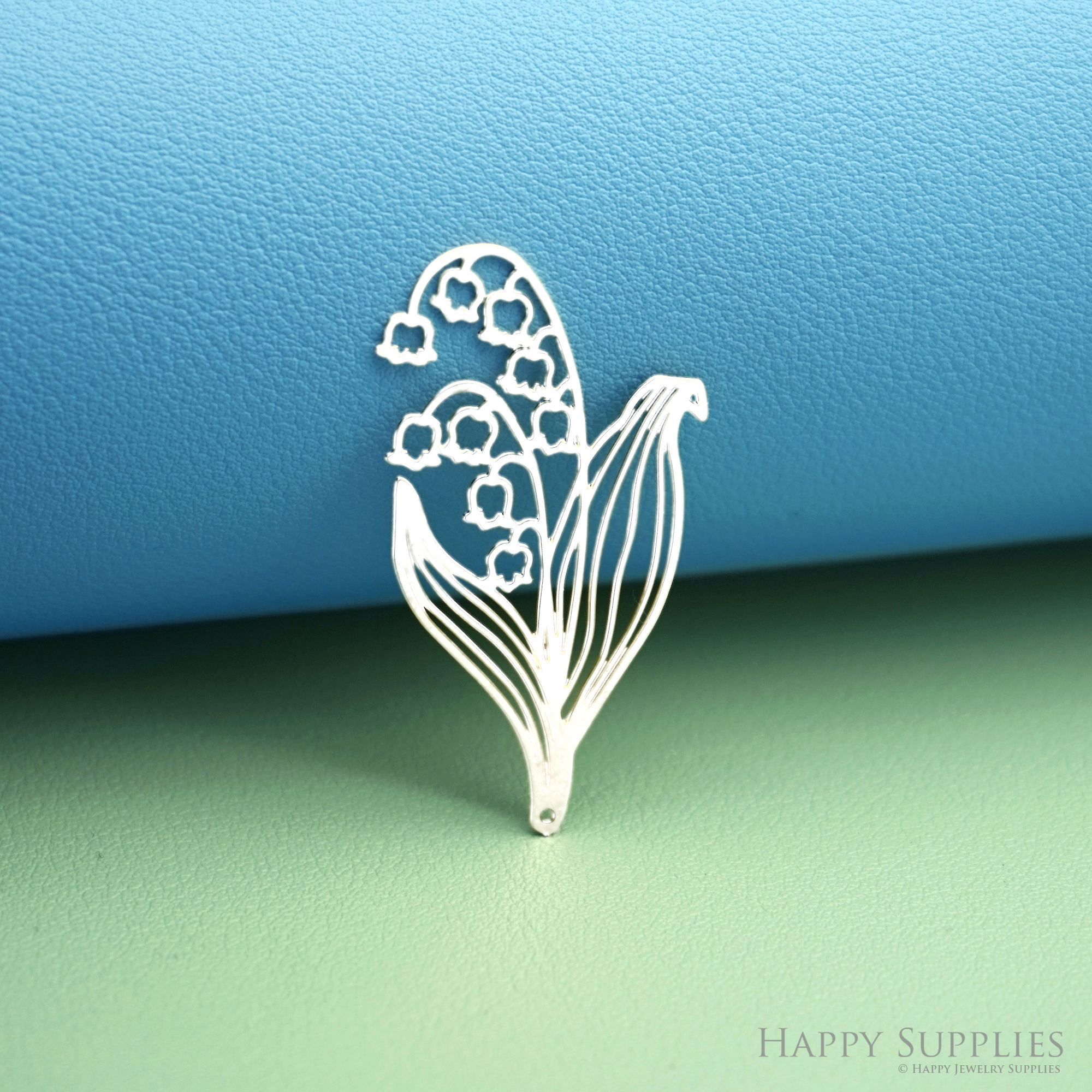 2pcs Stainless Steel Jewelry Charms, Raw Brass Charms, Lily of the Valley Flowers Charms, Earrings Findings, Stainless Steel Silver Jewelry Pendants, Brass Jewelry Findings, Stainless Steel Pendants Jewelry Wholesale (D2976)