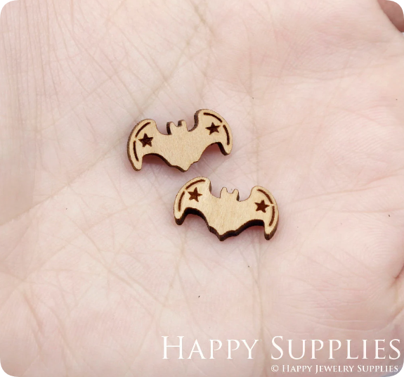 4pcs Handmade Jewelry Making Supplies Wooden Charm, DIY Necklace Earrings Brooch, Laser Cut Bat Wooden Charms, Mini Wooden Earrings, Mini Wooden Charms (SWN282)