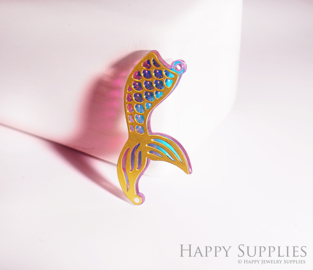 2pcs Rainbow Fish Charm, Brass Prism Charm, Iridescent Fish Pendant, Fish Connector, DIY Jewelry Making Supplie, Fish Sun catcher (Q2568)