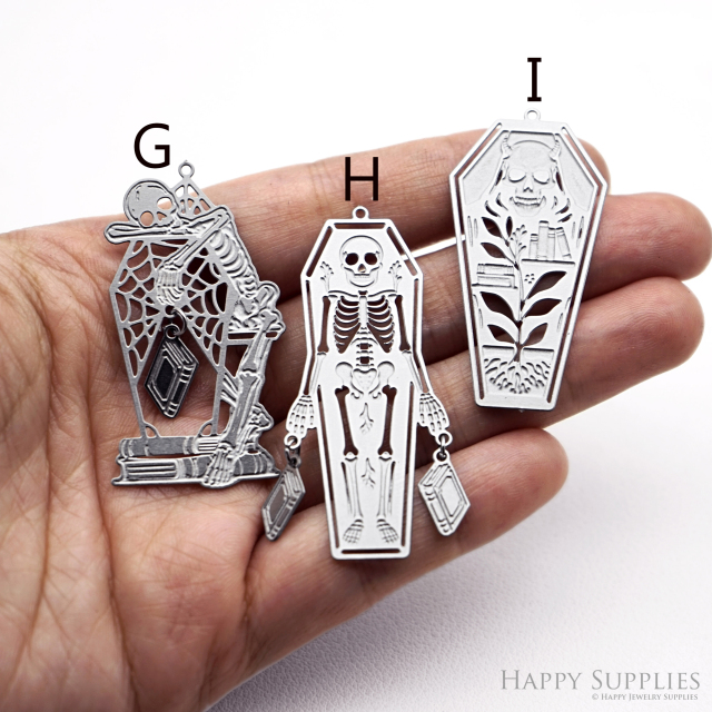 Corroded Stainless Steel Jewelry Charms, Halloween Skull Etched Brass Charms,Stainless Steel Silver Jewelry Pendants, Stainless Steel Silver Jewelry Findings, Corroded Stainless Steel Pendants Jewelry Wholesale (SSB1127)