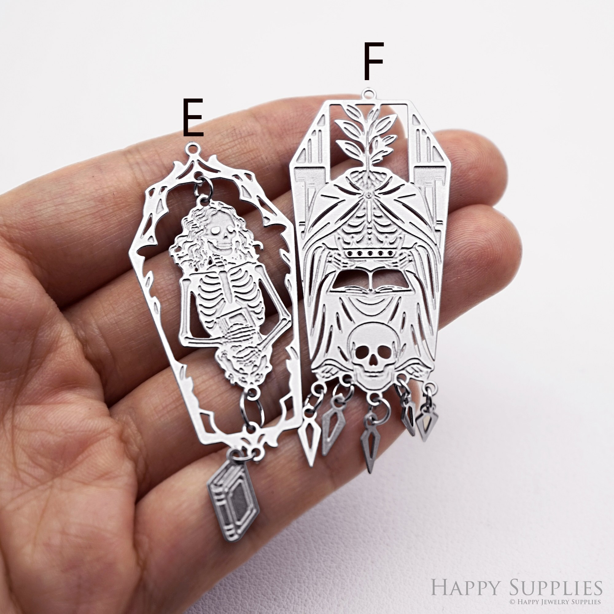 Corroded Stainless Steel Jewelry Charms, Halloween Skull Etched Brass Charms,Stainless Steel Silver Jewelry Pendants, Stainless Steel Silver Jewelry Findings, Corroded Stainless Steel Pendants Jewelry Wholesale (SSB1127)