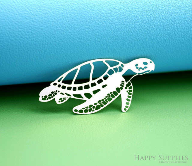 2pcs Stainless Steel Jewelry Charms, Raw Brass Charms, Turtle Charms, Earrings Findings, Stainless Steel Silver Jewelry Pendants, Brass Jewelry Findings, Stainless Steel Pendants Jewelry Wholesale (D3001)