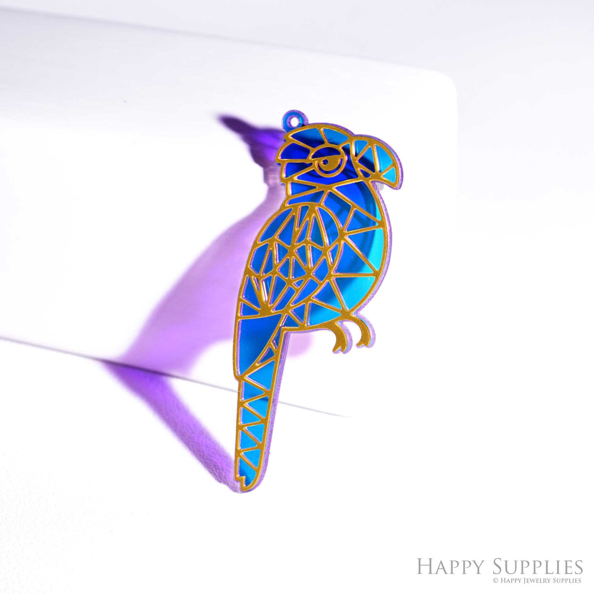 2pcs Rainbow Parrot Charm, Brass Prism Charm, Iridescent Bird Pendant, Halloween Parrot Connector, DIY Jewelry Making Supplie, Suncatchers (Q053)