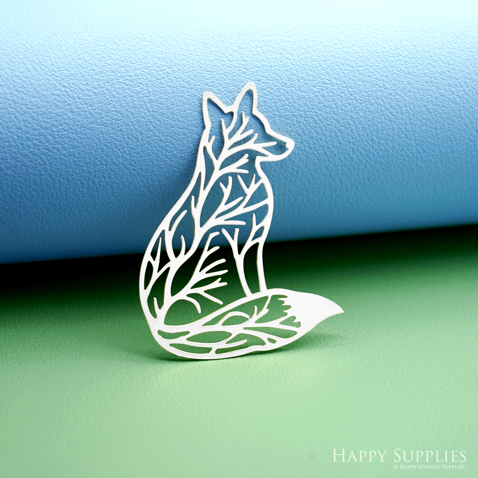 2pcs Stainless Steel Jewelry Charms, Raw Brass Charms, Fox Charms, Earrings Findings, Stainless Steel Silver Jewelry Pendants, Brass Jewelry Findings, Stainless Steel Pendants Jewelry Wholesale (D3012)