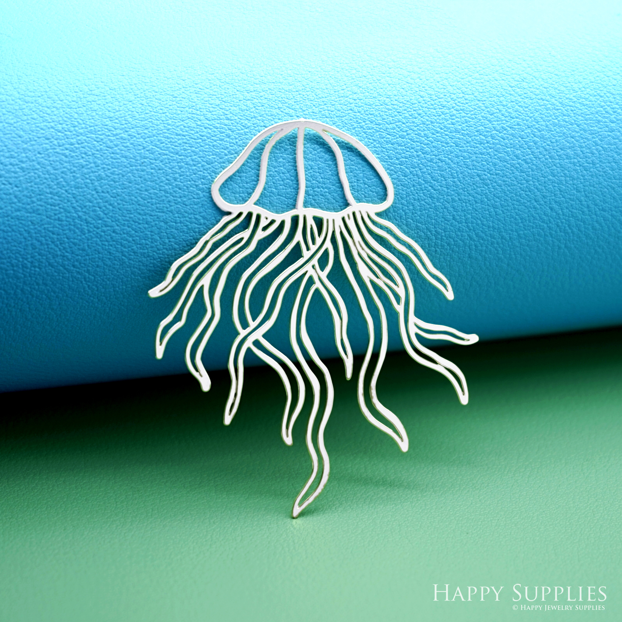2pcs Stainless Steel Jewelry Charms, Raw Brass Charms, Jellyfish Charms, Earrings Findings, Stainless Steel Silver Jewelry Pendants, Brass Jewelry Findings, Stainless Steel Pendants Jewelry Wholesale (D3015)