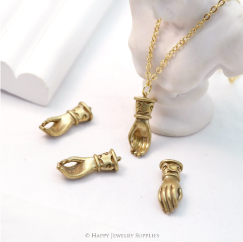 Brass Hand Earring Charms, Hand Pendant, Brass Findings, Necklace Pendant, Earrings Charm, Jewelry Supply, Brass Charm (NZG725)