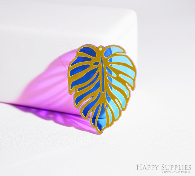 2pcs Rainbow Leaf Charm, Brass Prism Charm,Iridescent Leaf Pendant, Leaf Connector, DIY Jewelry Making Supplie, Leaf Sun Catcher (Q084)
