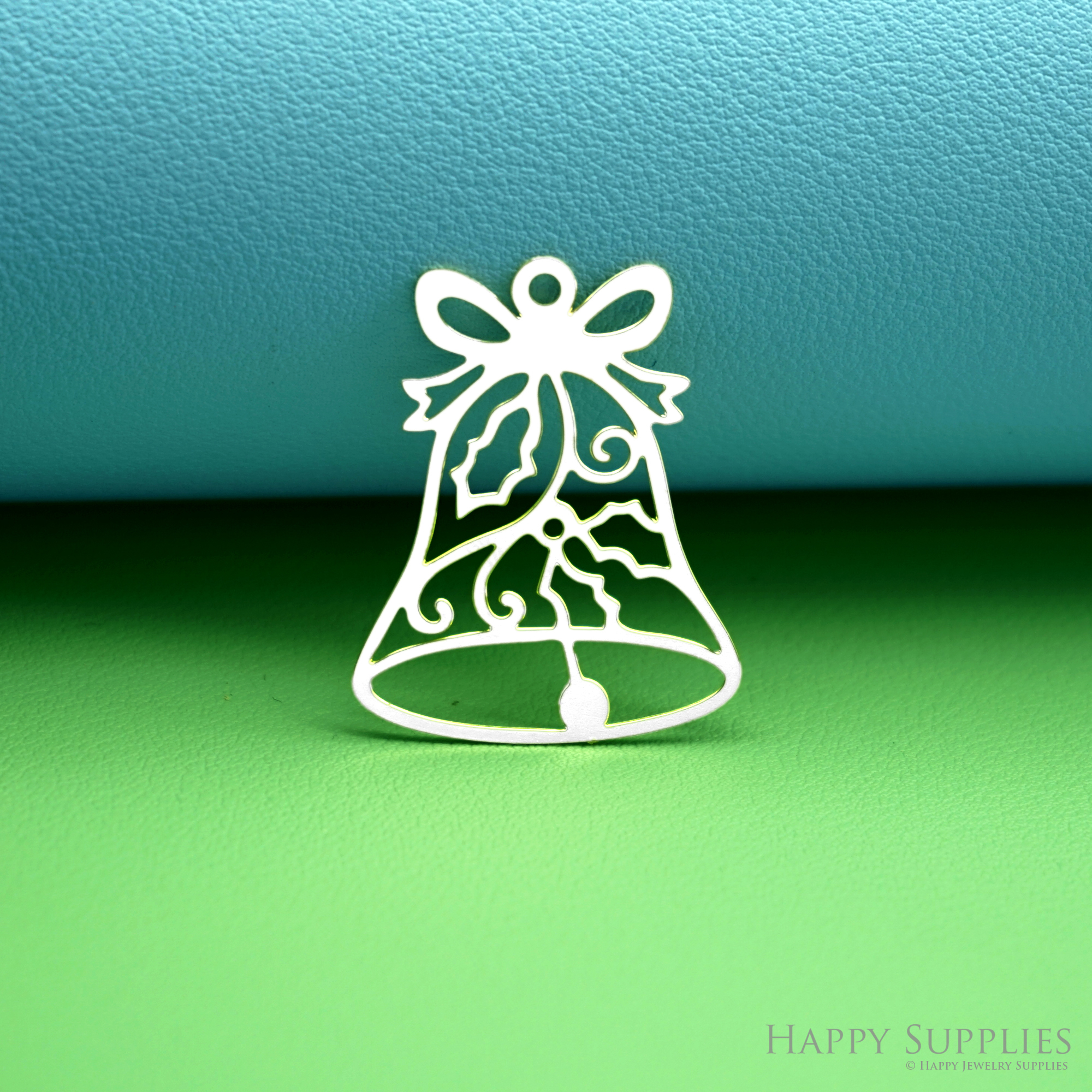 2pcs Stainless Steel Jewelry Charms, Raw Brass Charms, Christmas Bell Charms, Earrings Findings, Stainless Steel Silver Jewelry Pendants, Brass Jewelry Findings, Stainless Steel Pendants Jewelry Wholesale (D3026)