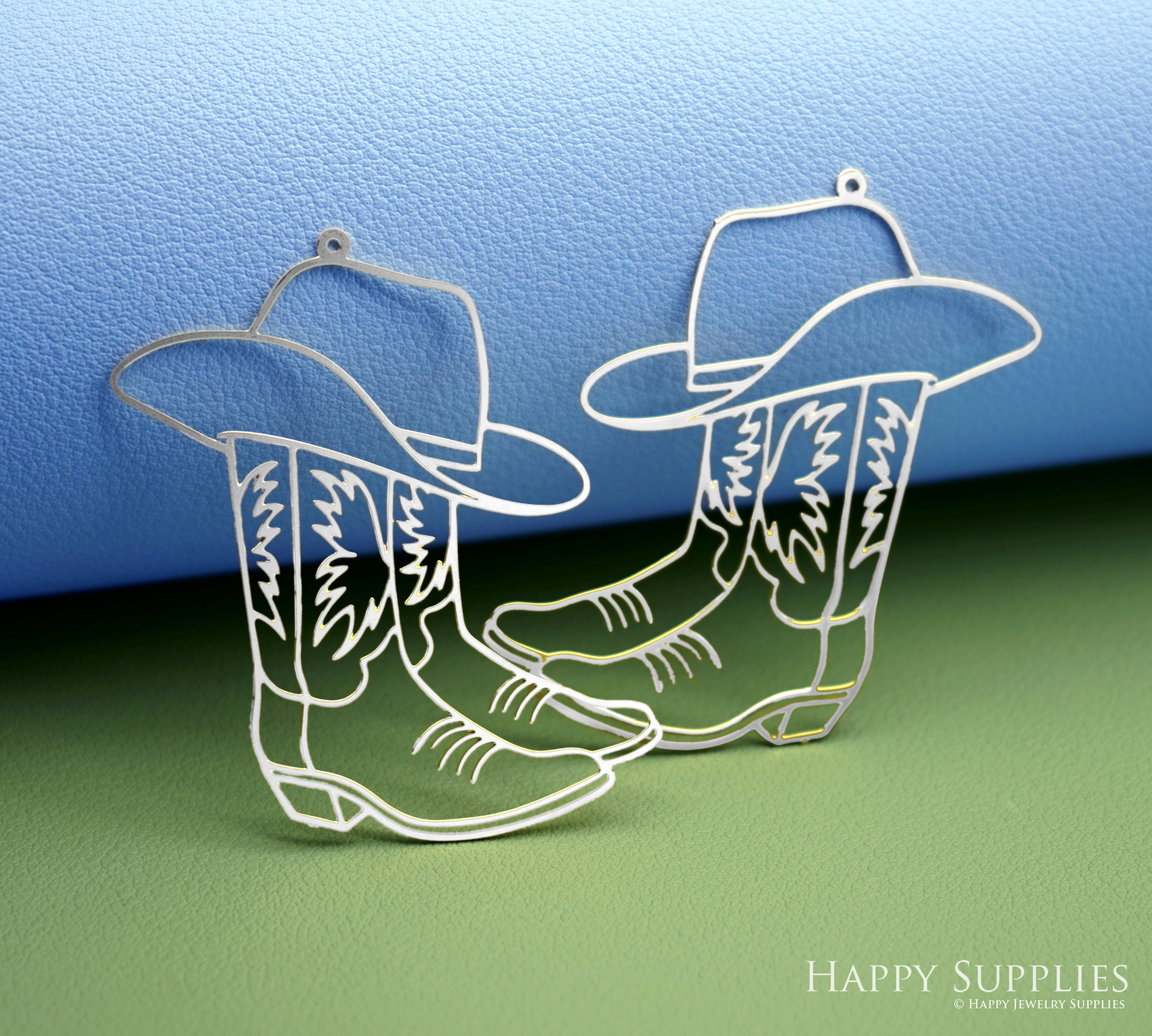 2pcs Stainless Steel Jewelry Charms, Raw Brass Charms, Boots Charms, Earrings Findings, Stainless Steel Silver Jewelry Pendants, Brass Jewelry Findings, Stainless Steel Pendants Jewelry Wholesale (D3034)