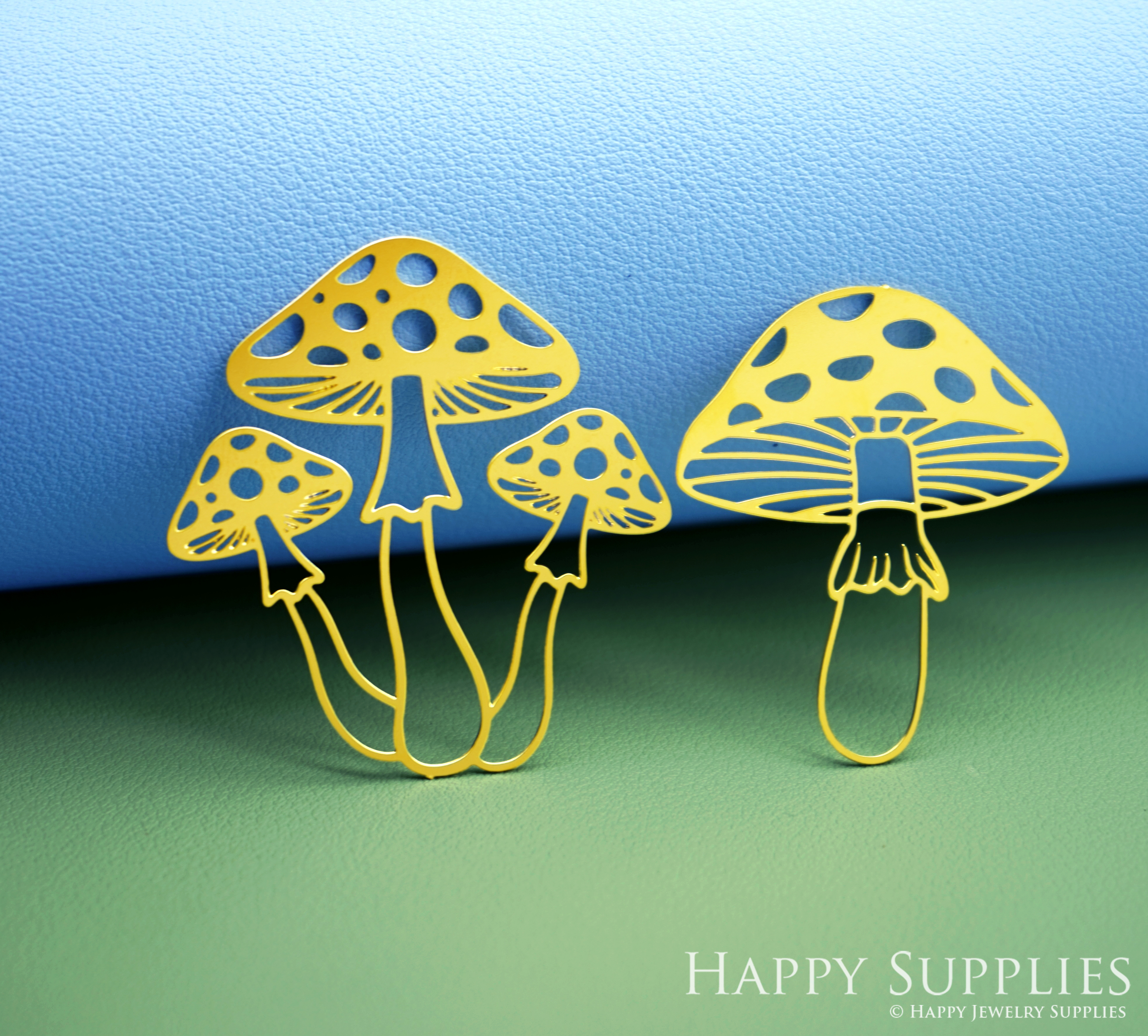 2pcs Stainless Steel Jewelry Charms, Raw Brass Charms, Mushroom Charms, Earrings Findings, Stainless Steel Silver Jewelry Pendants, Brass Jewelry Findings, Stainless Steel Pendants Jewelry Wholesale (D3035)