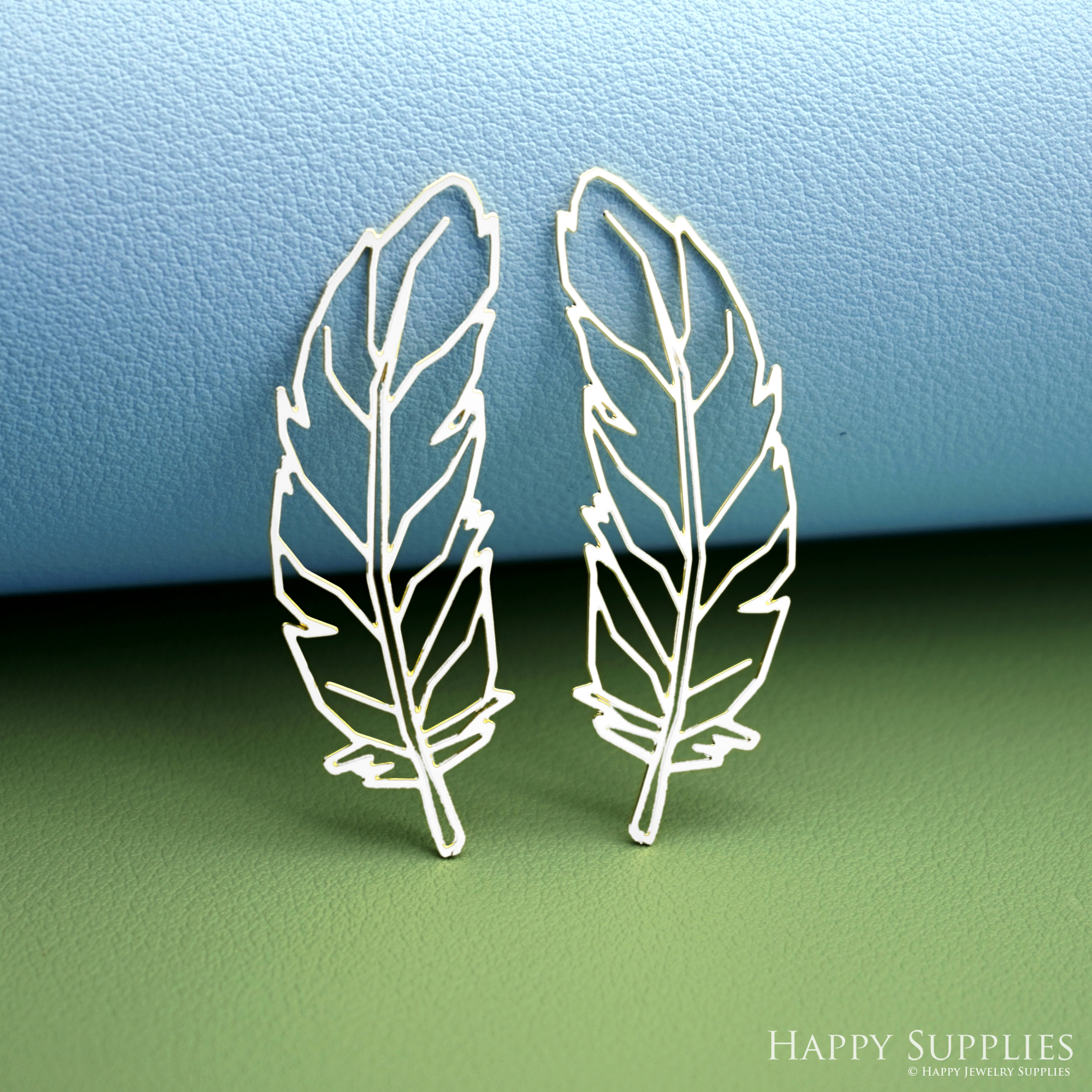 2pcs Stainless Steel Jewelry Charms, Raw Brass Charms, Feather Charms, Earrings Findings, Stainless Steel Silver Jewelry Pendants, Brass Jewelry Findings, Stainless Steel Pendants Jewelry Wholesale (D3039)