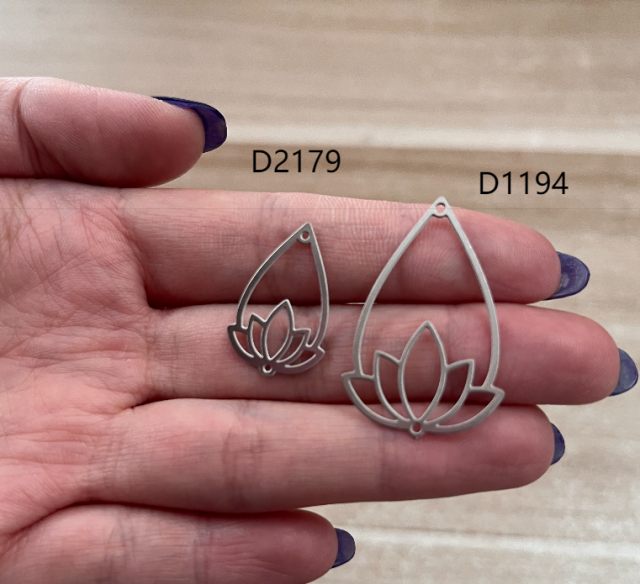 Stainless Steel Jewelry Charms, Lotus Stainless Steel Earring Charms, Stainless Steel Silver Jewelry Pendants, Stainless Steel Silver Jewelry Findings, Stainless Steel Pendants Jewelry Wholesale 14X22mm (D2179)