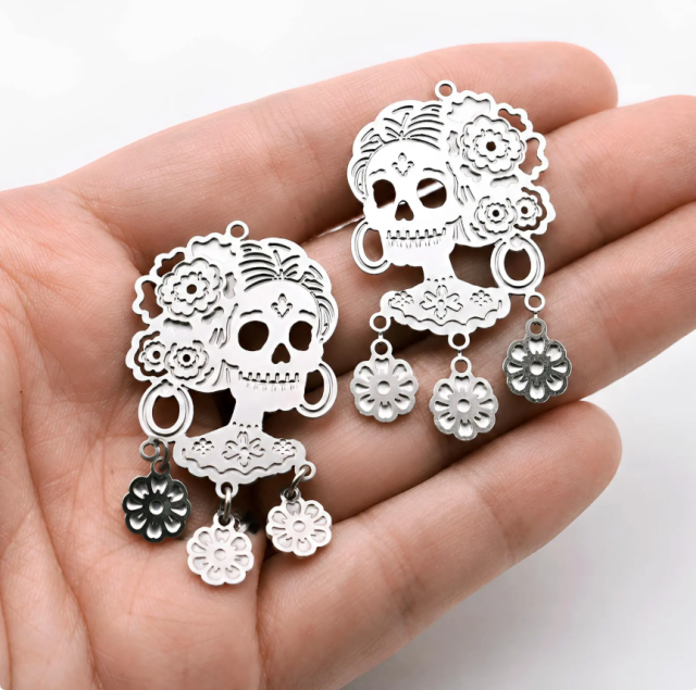 8pcs(1set) Day of the Dead Woman Charms, Mexican Floral Skull, Etched Stainless Steel Pendants, Folk Art Earring Findings (SSB1266)