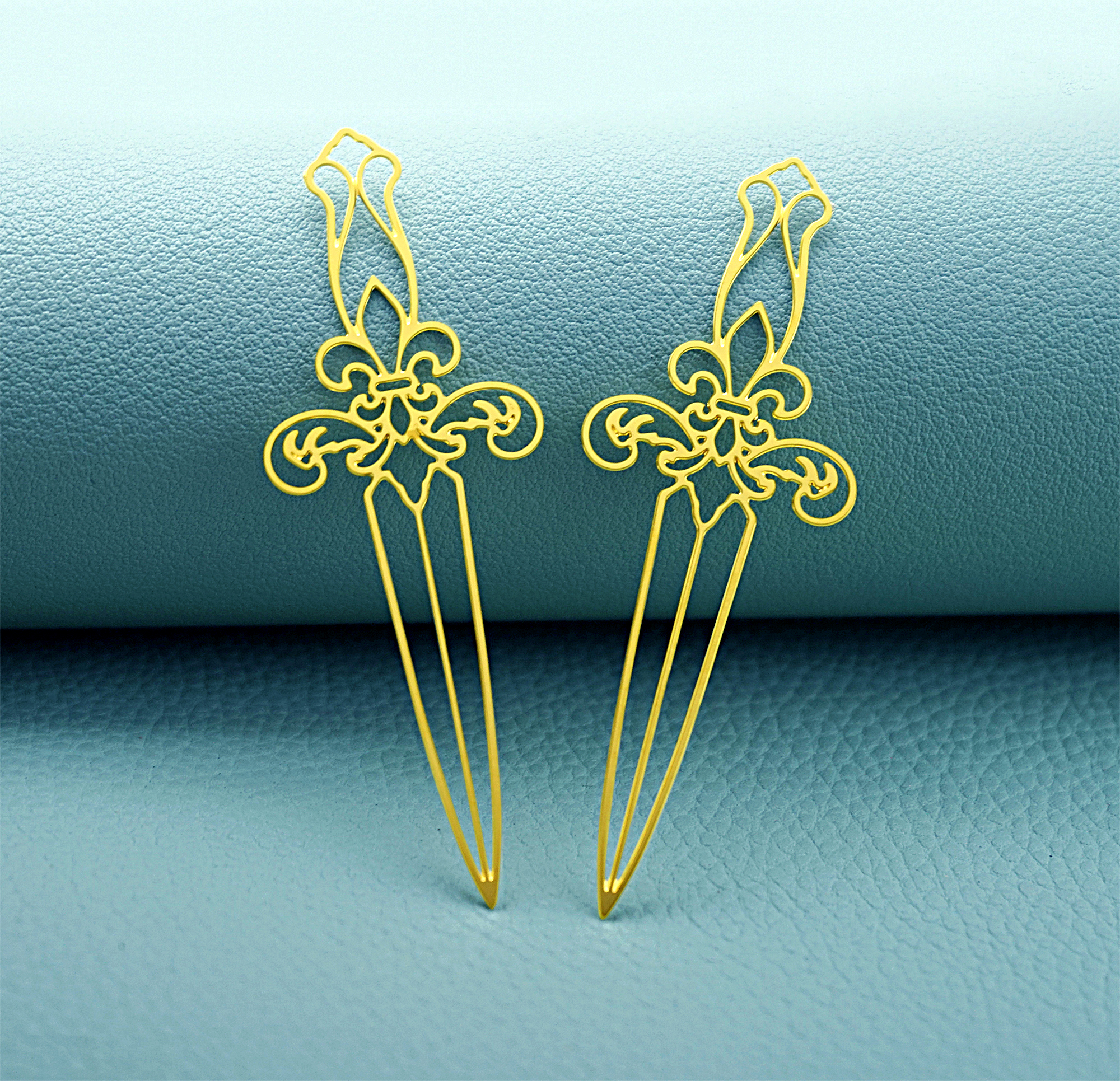 2pcs Fleur de Lis Dagger Charms, Gothic Sword Pendants, Medieval Jewelry Findings, DIY Earrings Making Supplies (RD3073)
