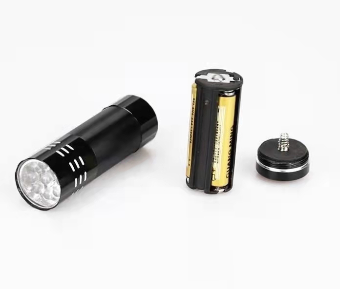 Linterna de luz fuerte de 9 luces para el hogar