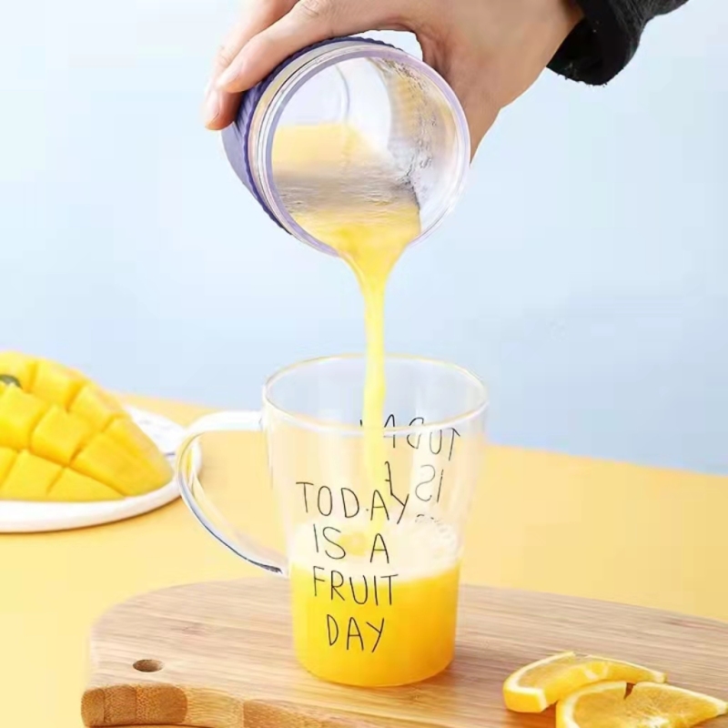 Mini taza de jugo portátil multifuncional USB carga fruta eléctrica taza de jugo