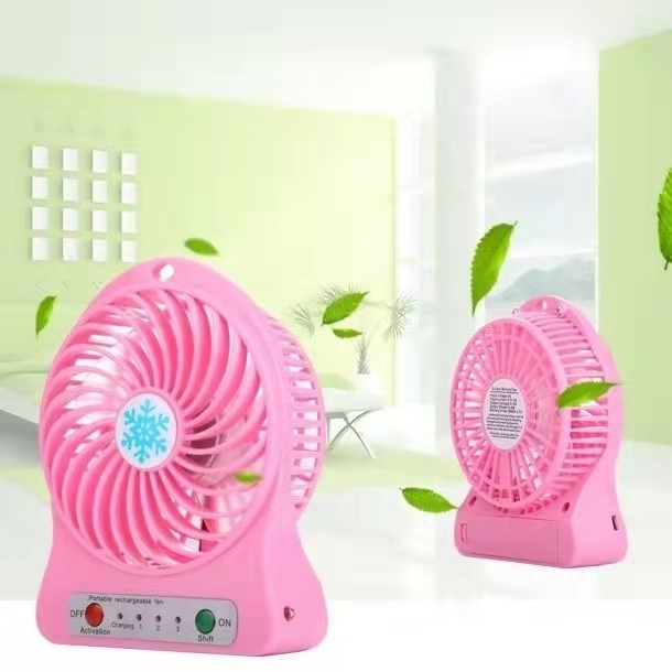 Mini ventilador eléctrico portátil recargable portátil para estudiantes