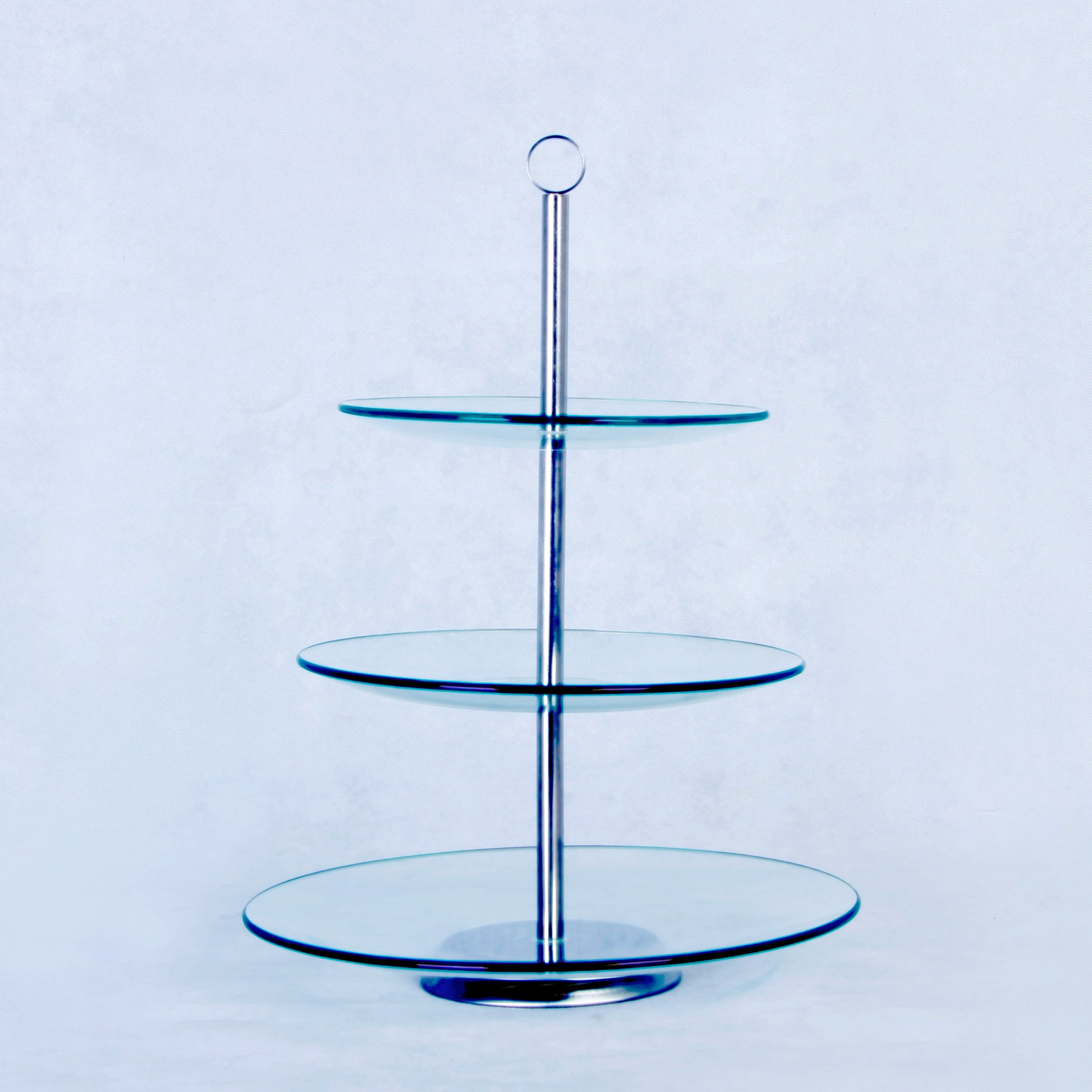 Elegant Crystal Cake Stand - Perfect for Dessert Displays