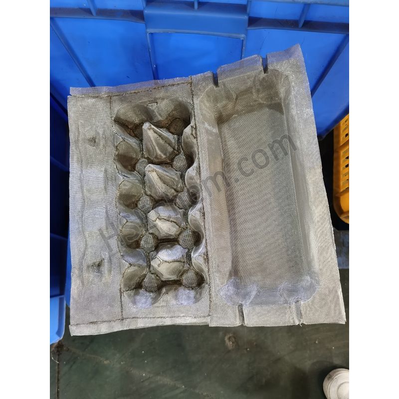 Wired parts for making paper egg carton