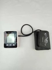ambulatory automatic digital wrist upper arm blood pressure monitor calibration pump