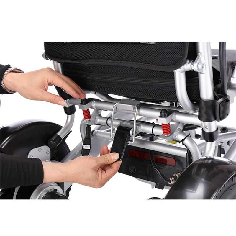 Four-wheel mobility vehicle Light aluminum alloy frame folding lithium electric wheel chair