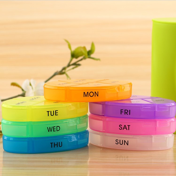 Seven days moisture-proof medicine box one week pull handy pill storage box Travel portable detachable 28 compartment medicine box