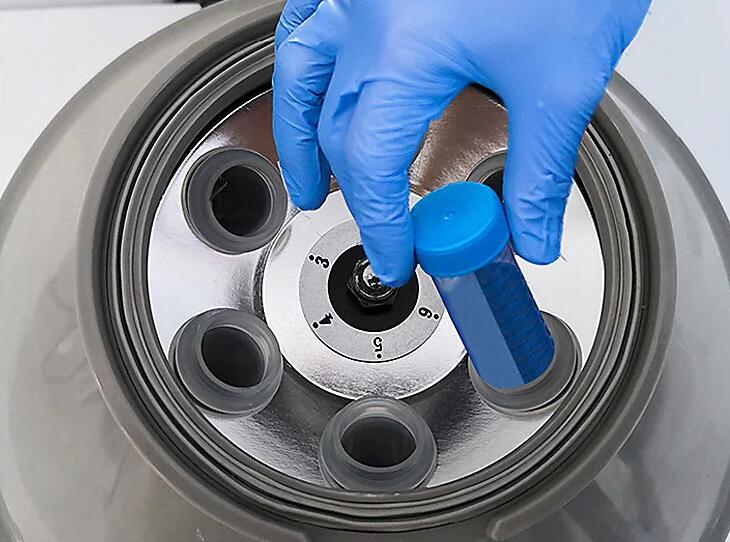 Electric low speed blood centrifuge for laboratory use model 800D medical centrifuge