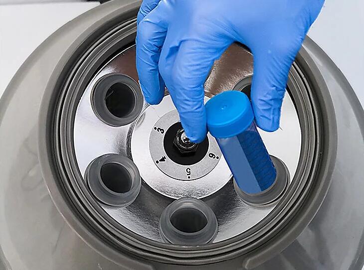 Electric low speed blood centrifuge for laboratory use model 800D medical centrifuge