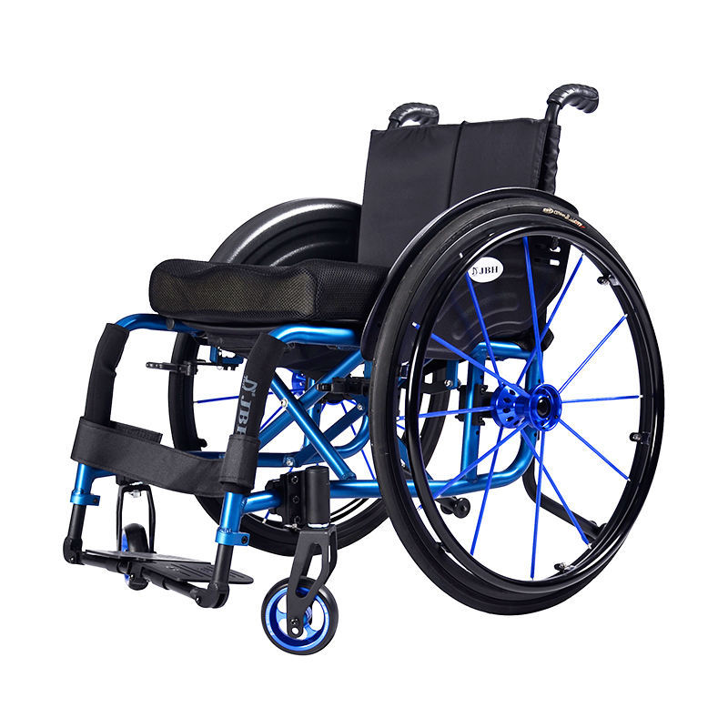 Sports marathons use wheelchairs that are portable and collapsible
