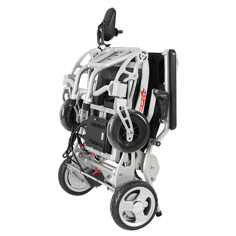 Sports wheelchairs are convenient and fast folding for seniors with disabilities using wheelchairs and electric wheelchairs