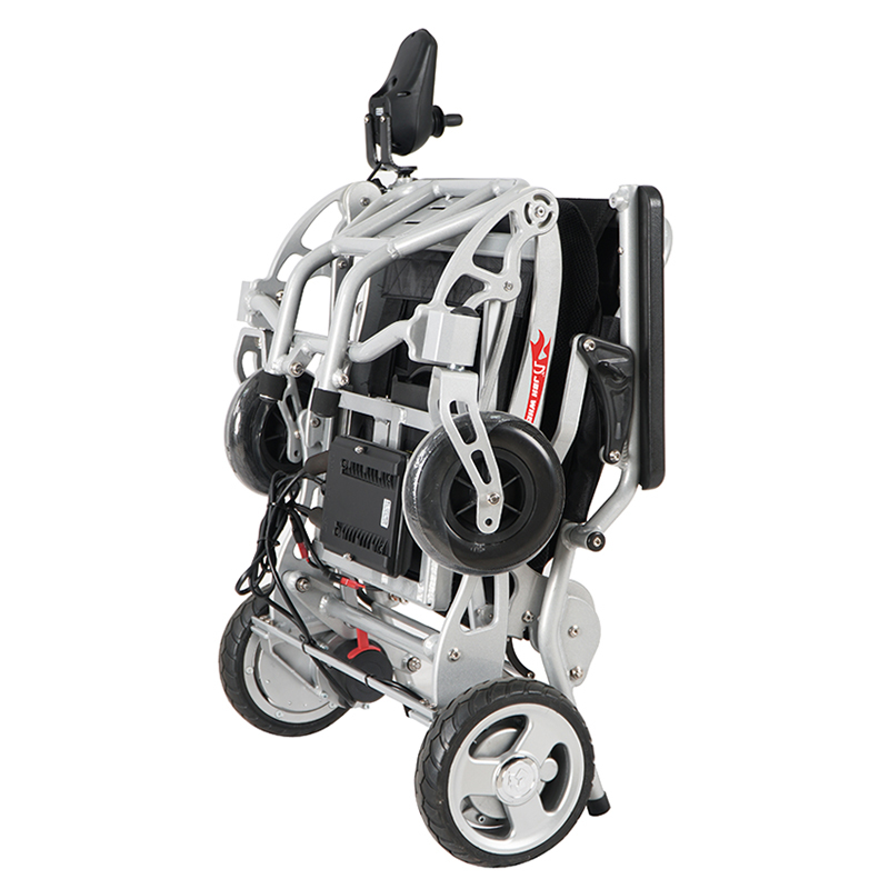 Sports wheelchairs are convenient and fast folding for seniors with disabilities using wheelchairs and electric wheelchairs